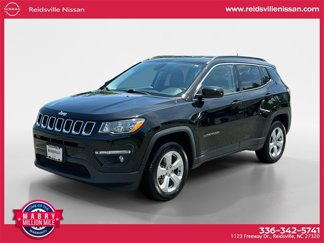 Used 2019 Jeep Compass Latitude image 1