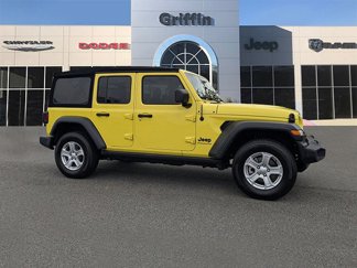 Used 2023 Jeep Wrangler Sport S image 1