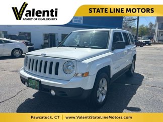 Used 2017 Jeep Patriot Latitude image 1