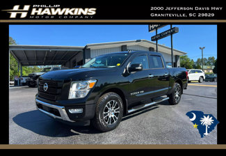 Used 2020 Nissan Titan SV w/ SV Convenience Package image 1