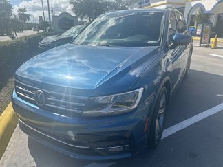 Used 2018 Volkswagen Tiguan SEL w/ R-Line Package image 1