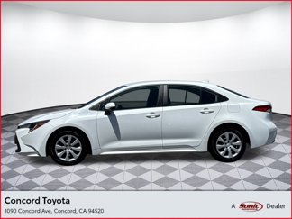 Used 2023 Toyota Corolla LE image 1