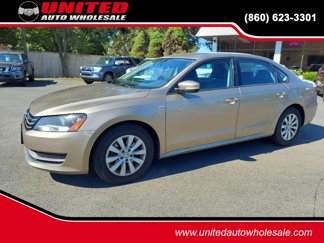 Used 2015 Volkswagen Passat 1.8T Wolfsburg Edition image 1