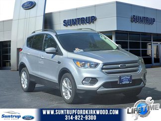 Used 2018 Ford Escape SE image 1
