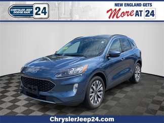 Used 2020 Ford Escape Titanium image 1