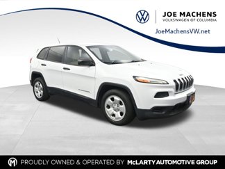 Used 2016 Jeep Cherokee Sport image 1