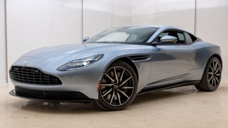 Used 2021 Aston Martin DB11 Coupe image 1