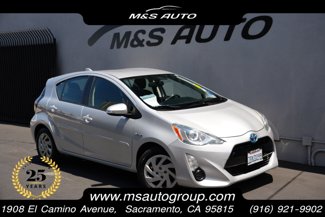 Used 2015 Toyota Prius C Three image 1