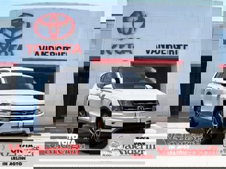 Used 2020 Volkswagen Tiguan SE image 1