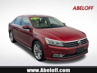 Used 2016 Volkswagen Passat 3.6 SEL Premium image 1