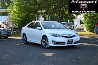 Used 2012 Toyota Camry SE image 1