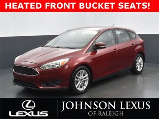 Used 2017 Ford Focus SE w/ Cold Weather Package image 1