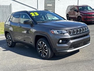Used 2023 Jeep Compass Limited image 1