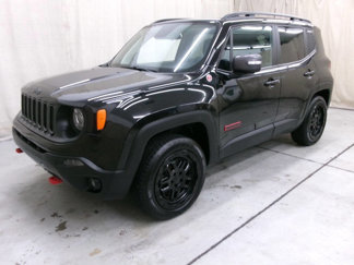 Used 2018 Jeep Renegade Trailhawk image 1