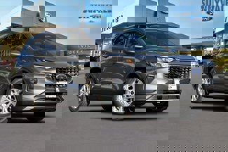 New 2025 Ford Escape Active image 1