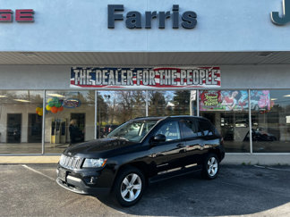 Used 2017 Jeep Compass Latitude image 1