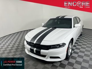 Used 2020 Dodge Charger SXT image 1