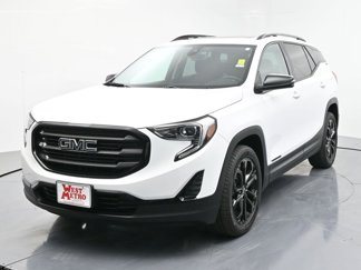 Used 2021 GMC Terrain SLE w/ Driver Convenience Package image 1