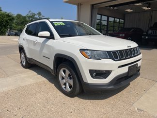 Used 2019 Jeep Compass Latitude w/ Popular Equipment Group image 1