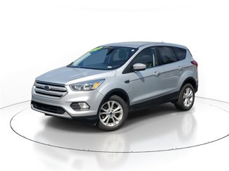 Used 2019 Ford Escape SE image 1