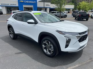New 2025 Chevrolet Trax LT w/ Driver Confidence Package image 1