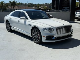 Certified 2022 Bentley Flying Spur V8 image 1