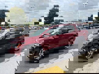 Used 2017 GMC Acadia SLE video 1
