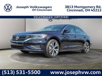 Certified 2021 Volkswagen Passat 2.0T SE image 1