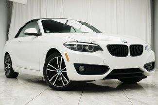 Used 2021 BMW 230i Convertible image 1