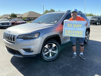 Used 2019 Jeep Cherokee Limited w/ Luxury Group image 1
