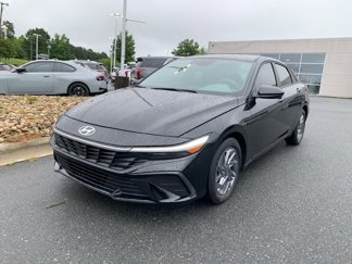 Certified 2024 Hyundai Elantra Blue image 1