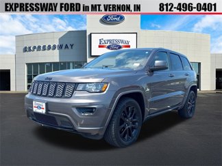 Used 2018 Jeep Grand Cherokee Altitude image 1