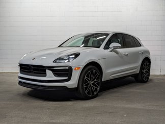 Used 2024 Porsche Macan image 1