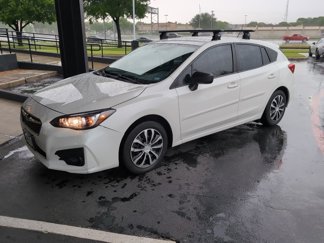 Used 2019 Subaru Impreza 2.0i image 1
