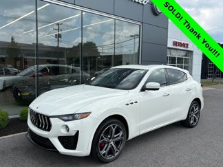 Used 2022 Maserati Levante GT image 1