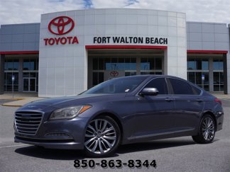 Used 2015 Hyundai Genesis 5.0 image 1