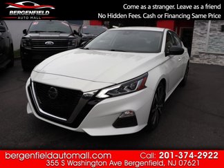 Used 2022 Nissan Altima 2.5 SR image 1