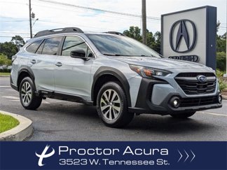 Used 2023 Subaru Outback Premium image 1