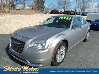 Used 2016 Chrysler 300 C image 1