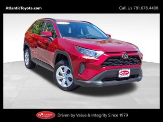 Used 2019 Toyota RAV4 LE image 1