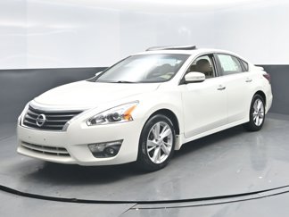 Used 2014 Nissan Altima 2.5 SV w/ Convenience Package image 1