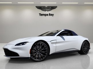 Used 2023 Aston Martin V8 Vantage Roadster image 1