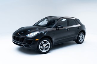 Certified 2018 Porsche Macan image 1