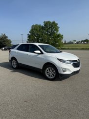 Used 2020 Chevrolet Equinox LT w/ Driver Convenience Package image 1