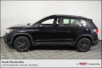 Used 2024 Volkswagen Taos S image 1