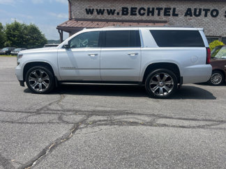 Used 2016 Chevrolet Suburban LT image 1