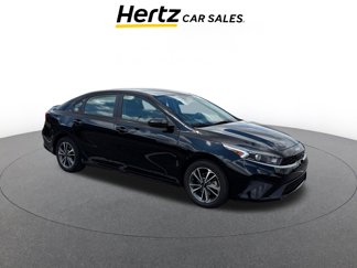 Used 2023 Kia Forte LXS image 1