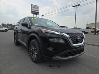Used 2023 Nissan Rogue S image 1
