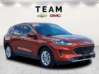 Used 2020 Ford Escape SE video 1