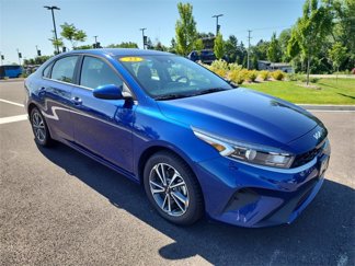 Used 2022 Kia Forte LXS image 1